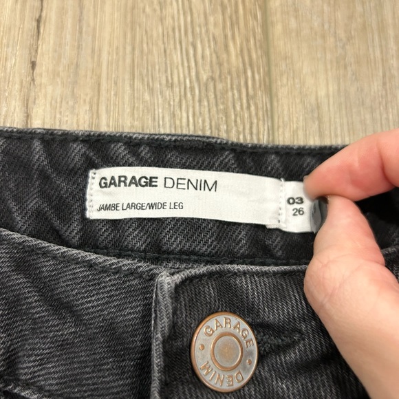 Black Jeans - Picture 3 of 3